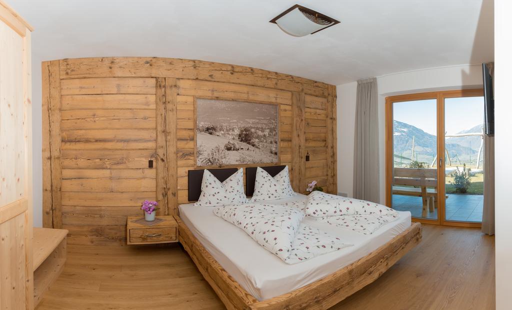 Krebishof Agriturismo Schenna Exteriér fotografie
